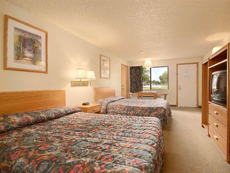 Days Inn By Wyndham Richland Exterior foto