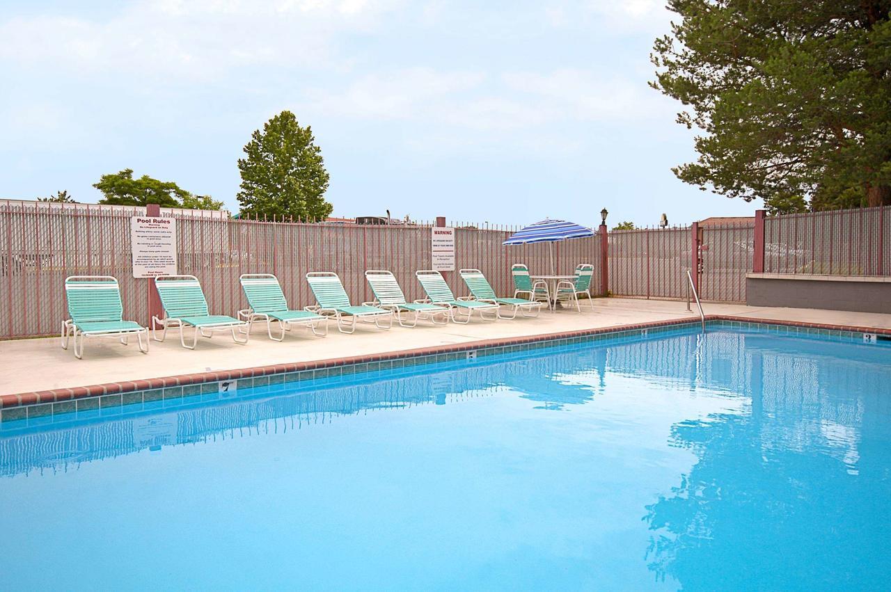 Days Inn By Wyndham Richland Facilidades foto